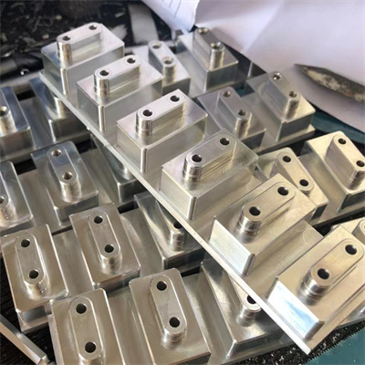 CNC AL machined parts